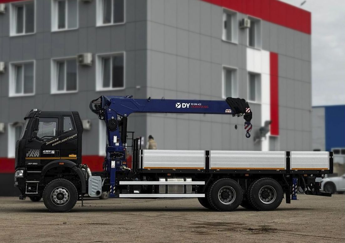 FAW J6P - Бортовой грузовик/ Платформа, Автоманипулятор: фото 5 FAW J6P - Бортовой грузовик/ Платформа, Автоманипулятор: фото 5