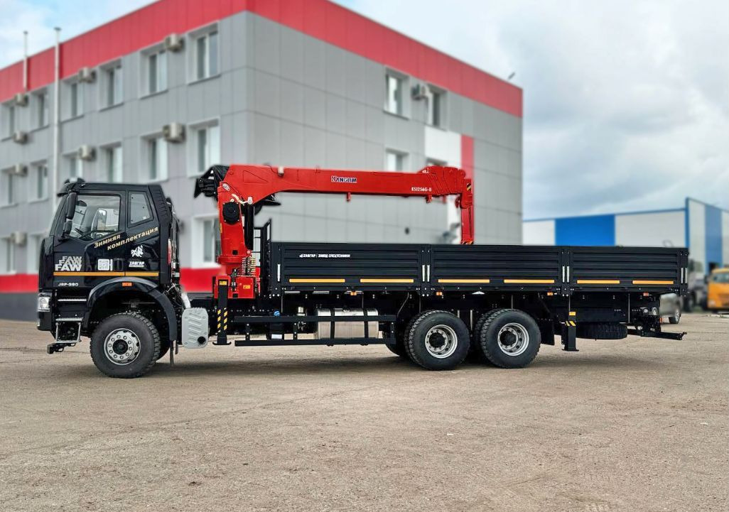 FAW J6P - Грузовик бортовой/ Платформа, Автоманипулятор: фото 2 FAW J6P - Грузовик бортовой/ Платформа, Автоманипулятор: фото 2
