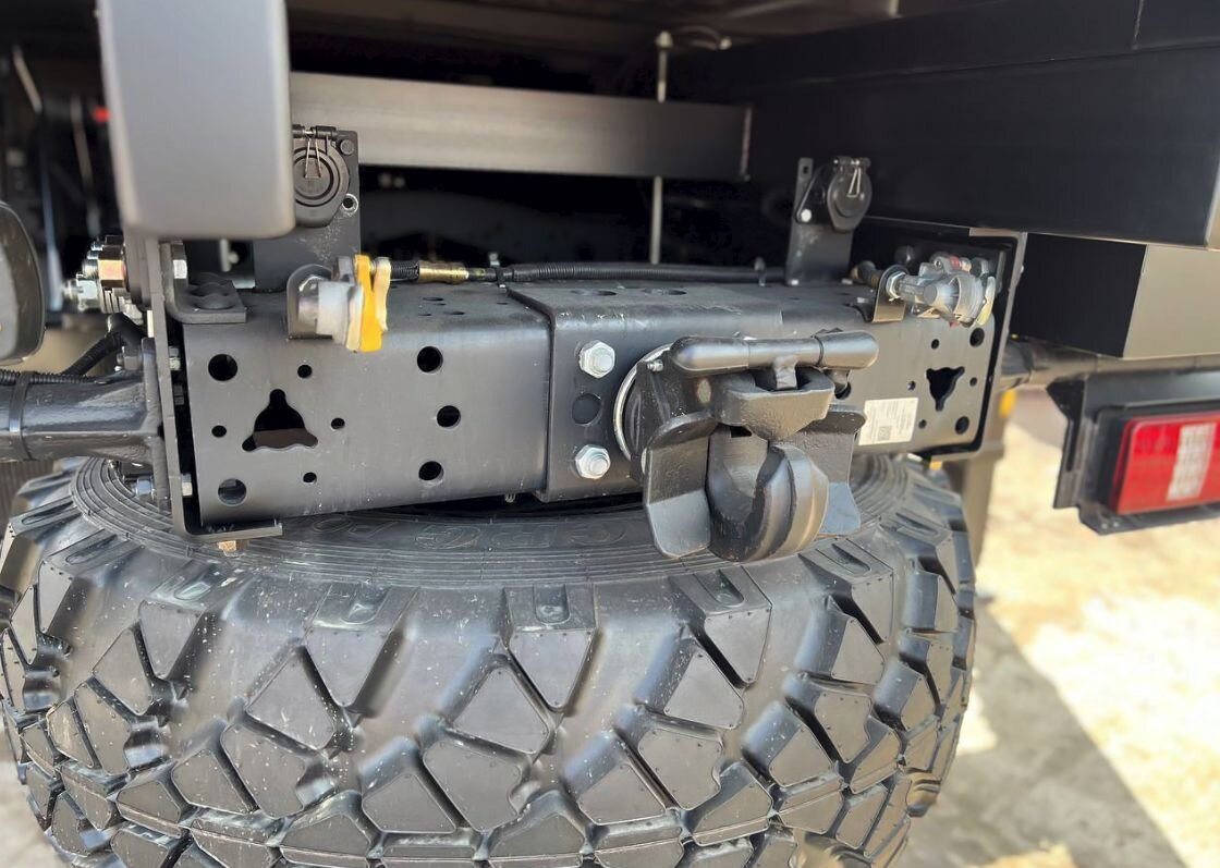 Новый Бортовой грузовик/ Платформа, Автоманипулятор КАМАЗ 43118-50: фото 10