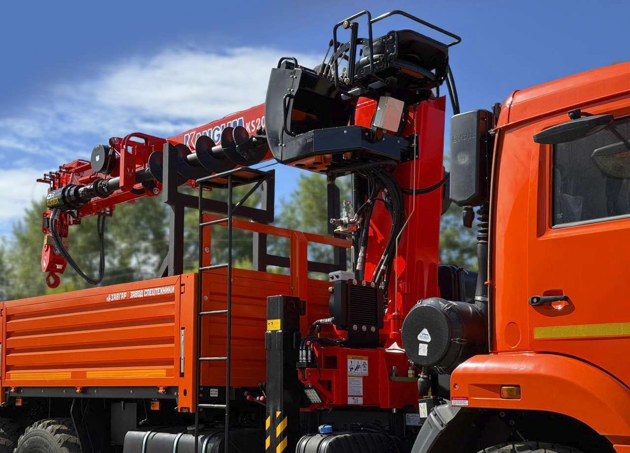 Новый Бортовой грузовик/ Платформа, Автоманипулятор КАМАЗ 43118-50: фото 12