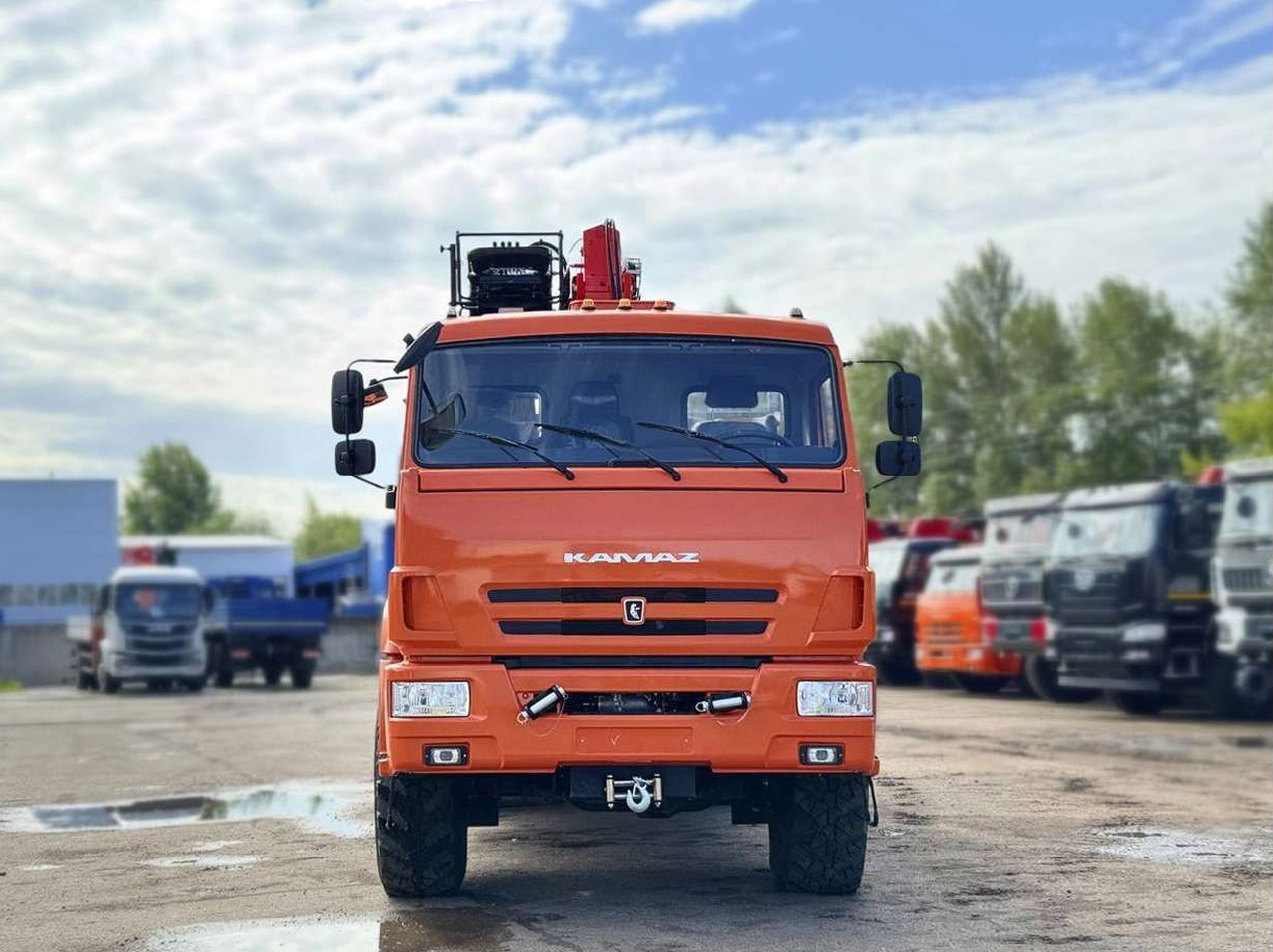 КАМАЗ 43118-50 - Грузовик бортовой/ Платформа, Автоманипулятор: фото 2 КАМАЗ 43118-50 - Грузовик бортовой/ Платформа, Автоманипулятор: фото 2