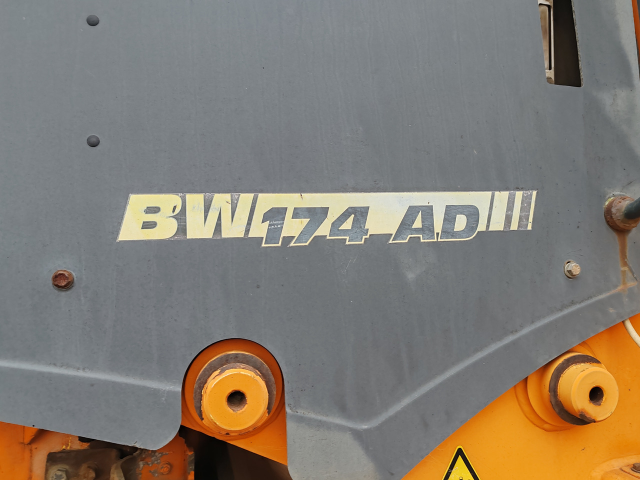 Дорожный каток Bomag BW174AD: фото 10