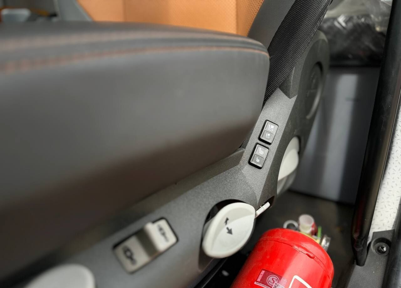 Новый Грузовик бортовой/ Платформа, Автоманипулятор FAW J6P: фото 7