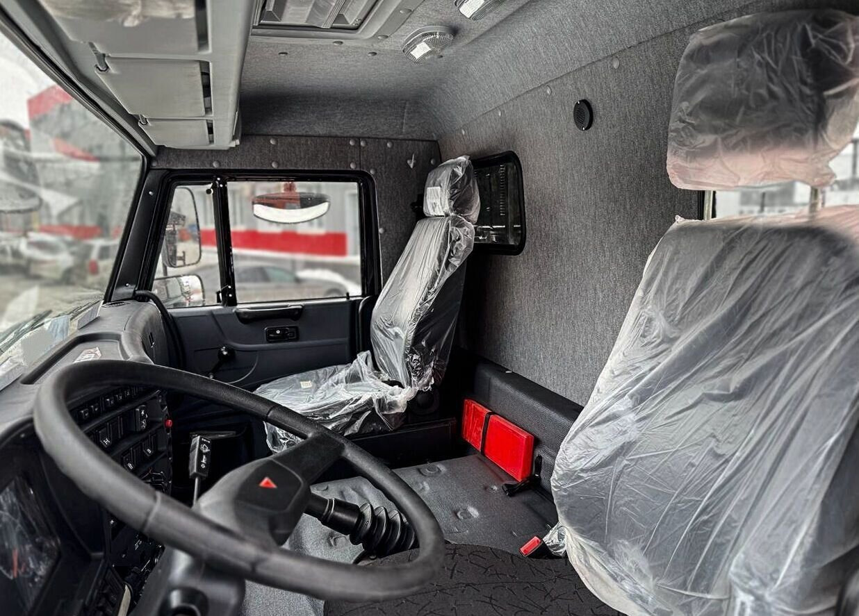 Новый Грузовик бортовой/ Платформа, Автоманипулятор КАМАЗ 43118-6012-48: фото 6