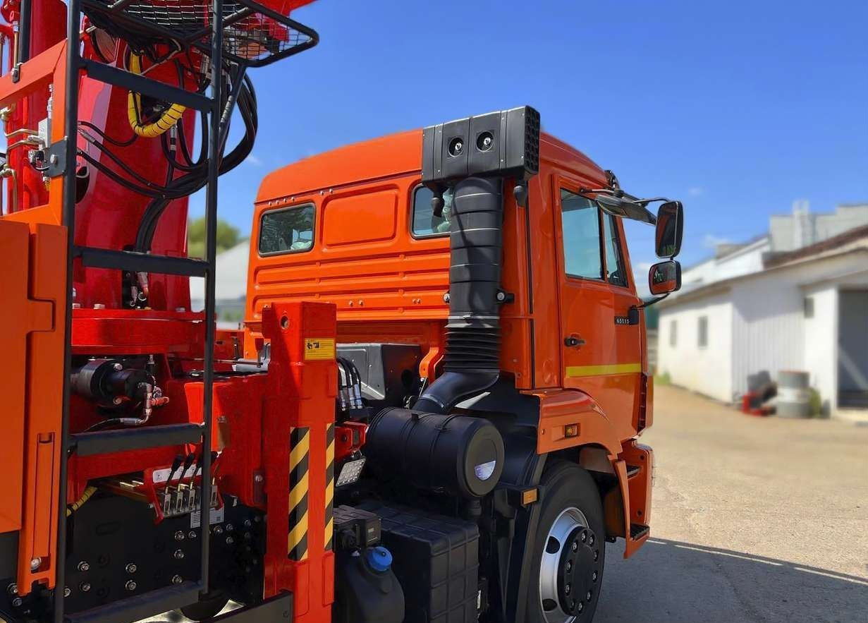 Новый Грузовик бортовой/ Платформа, Автоманипулятор КАМАЗ 65115: фото 13