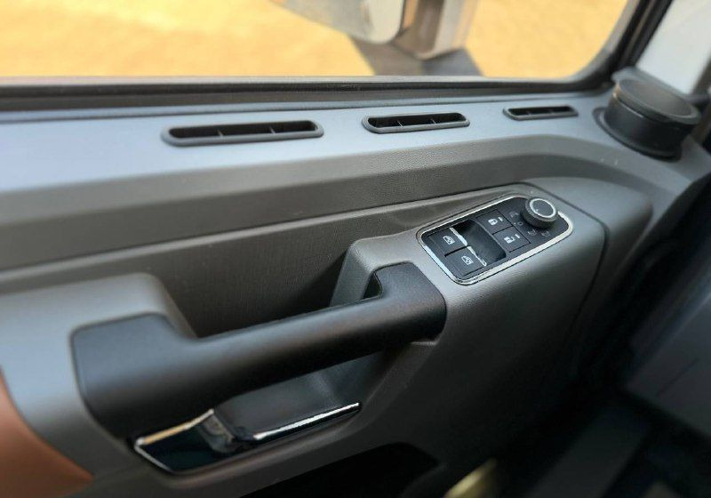 Новый Грузовик бортовой/ Платформа, Автоманипулятор Shacman X3000: фото 11