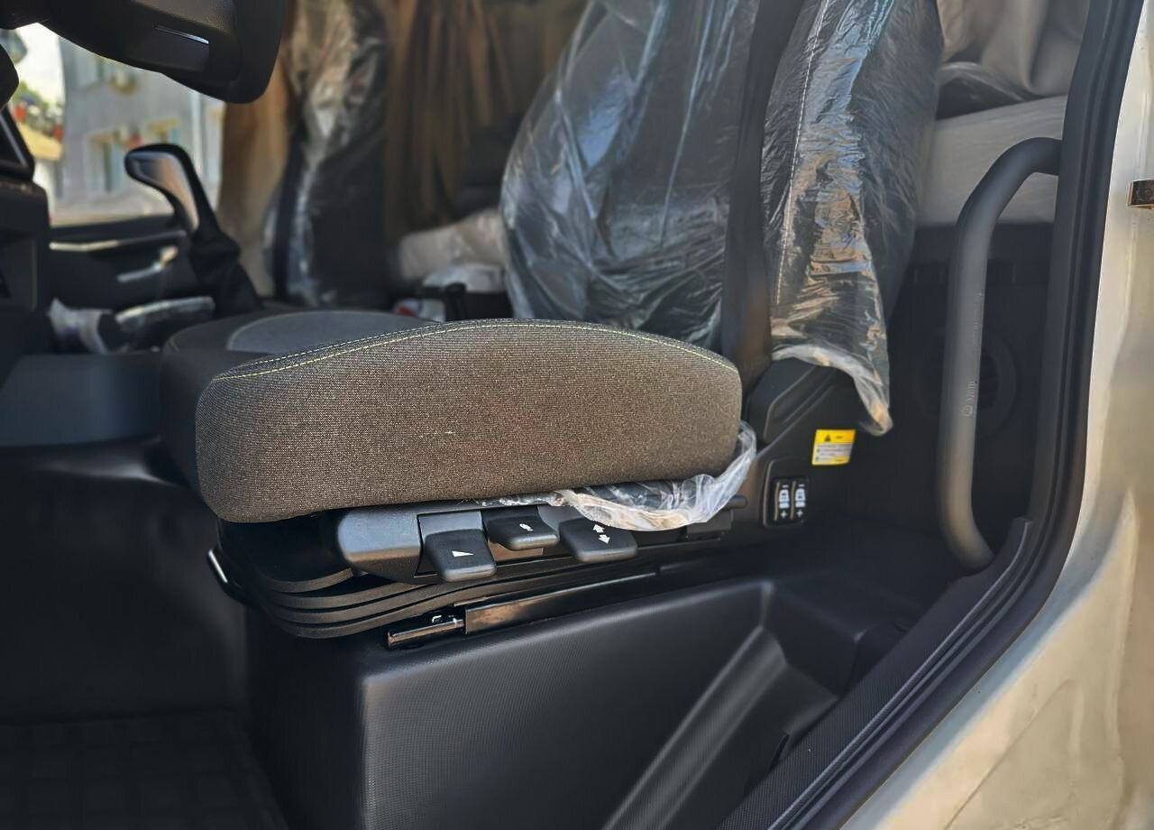 Новый Грузовик бортовой/ Платформа, Автоманипулятор Shacman X3000: фото 10