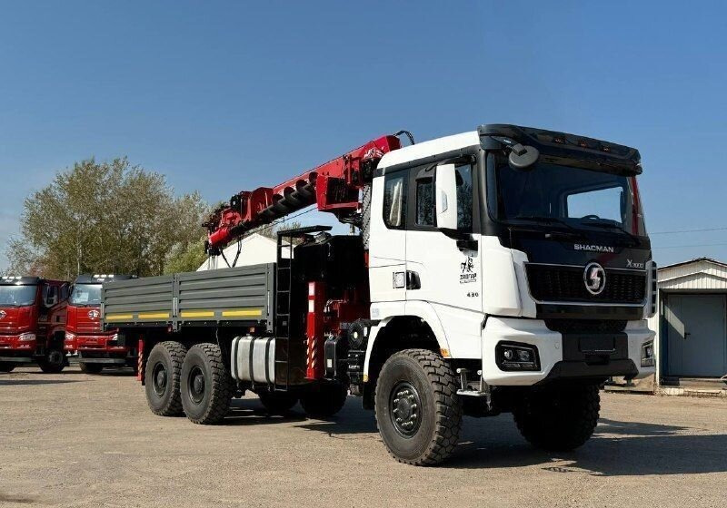 Shacman X3000 - Грузовик бортовой/ Платформа, Автоманипулятор: фото 3 Shacman X3000 - Грузовик бортовой/ Платформа, Автоманипулятор: фото 3