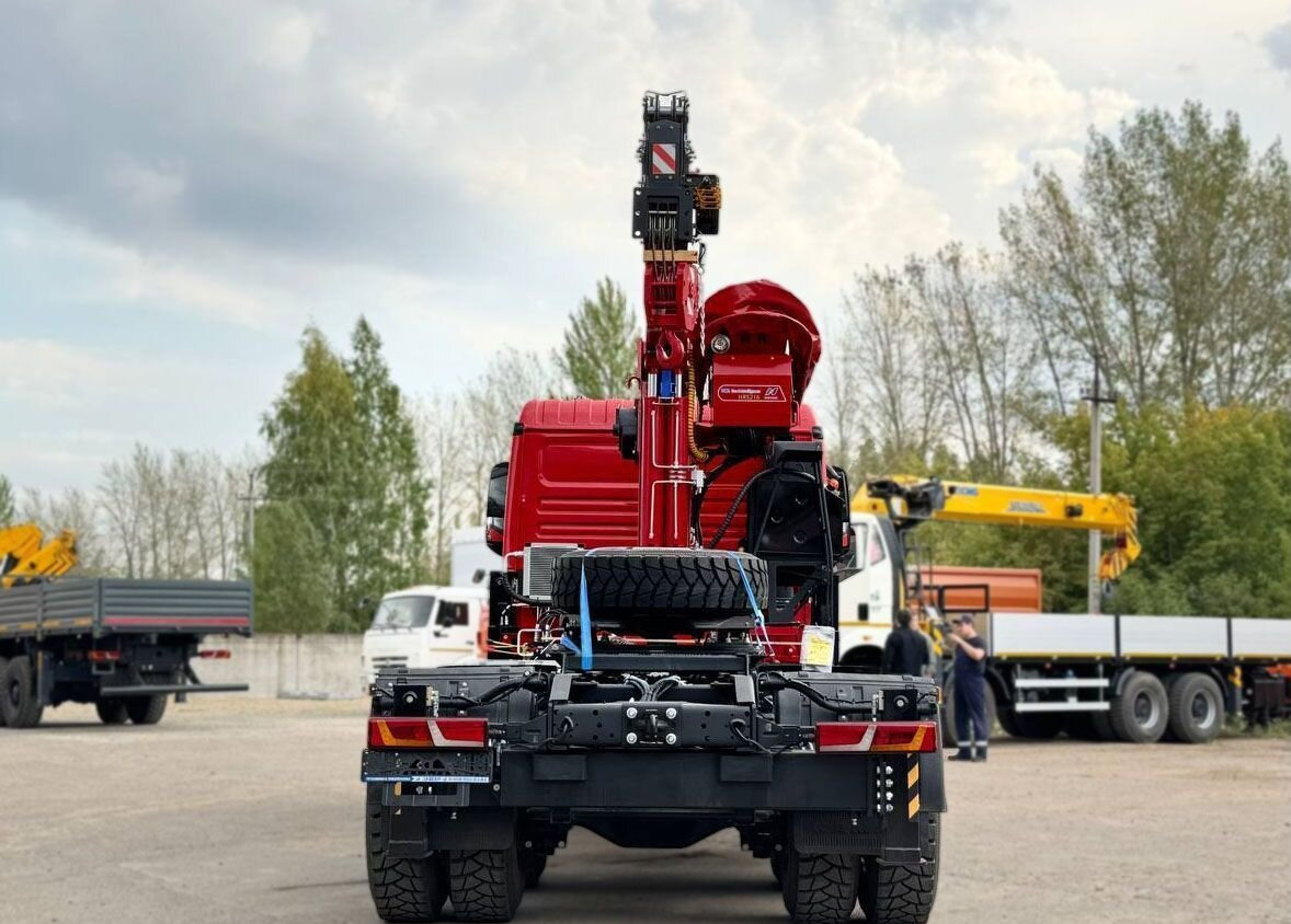 Новый Тягач Shacman X3000: фото 6