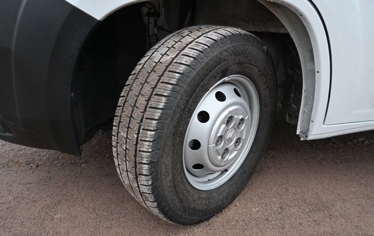 Фургон с закрытым кузовом Citroen Jumper: фото 6