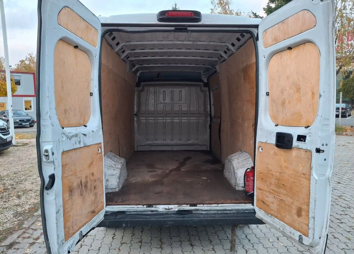 Цельнометаллический фургон Citroen Jumper: фото 6