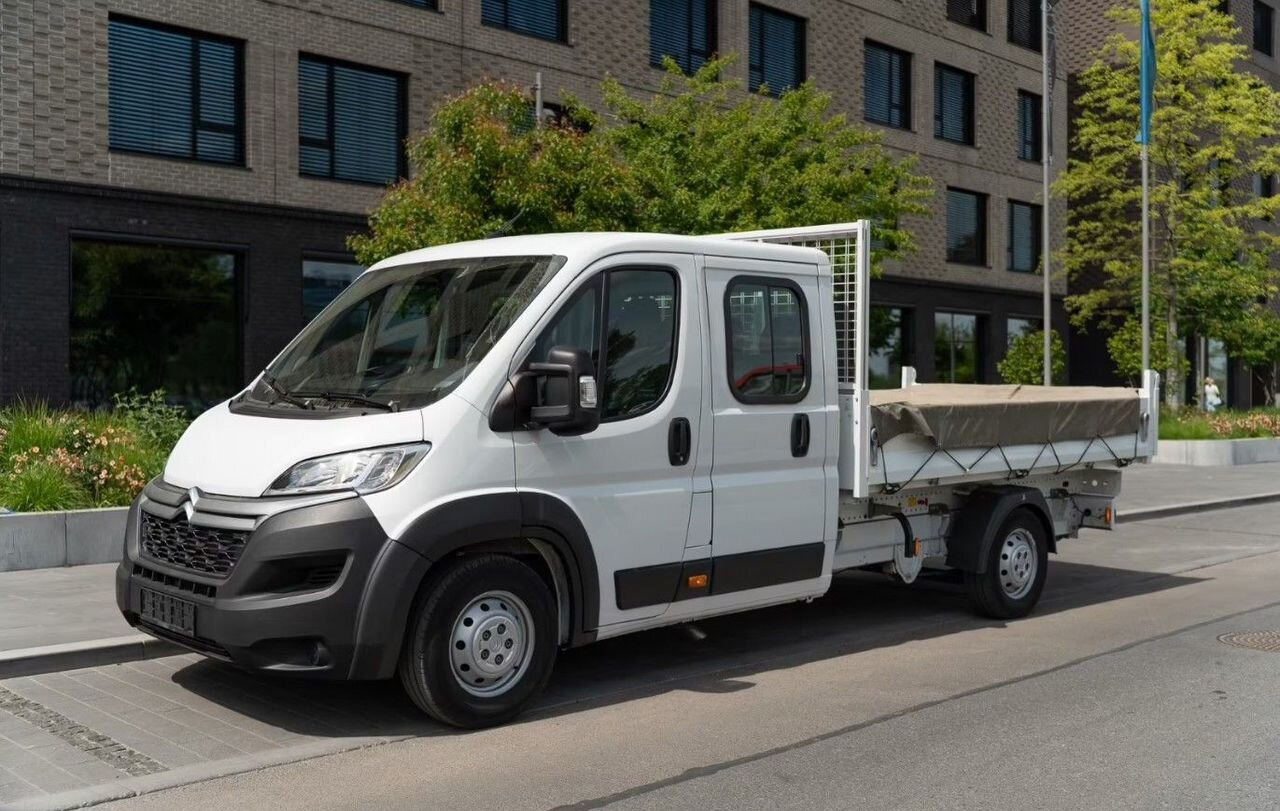 Citroen Jumper - Малотоннажный бортовой грузовик, Грузопассажирский фургон: фото 2 Citroen Jumper - Малотоннажный бортовой грузовик, Грузопассажирский фургон: фото 2