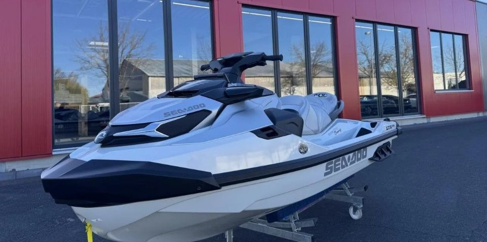BRP Sea-Doo GTX 325 Limited - Другая техника: фото 2 BRP Sea-Doo GTX 325 Limited - Другая техника: фото 2