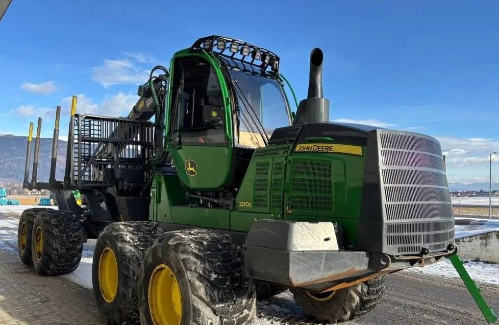 John Deere 1210E / 1210G - Форвардер: фото 1 John Deere 1210E / 1210G - Форвардер: фото 1