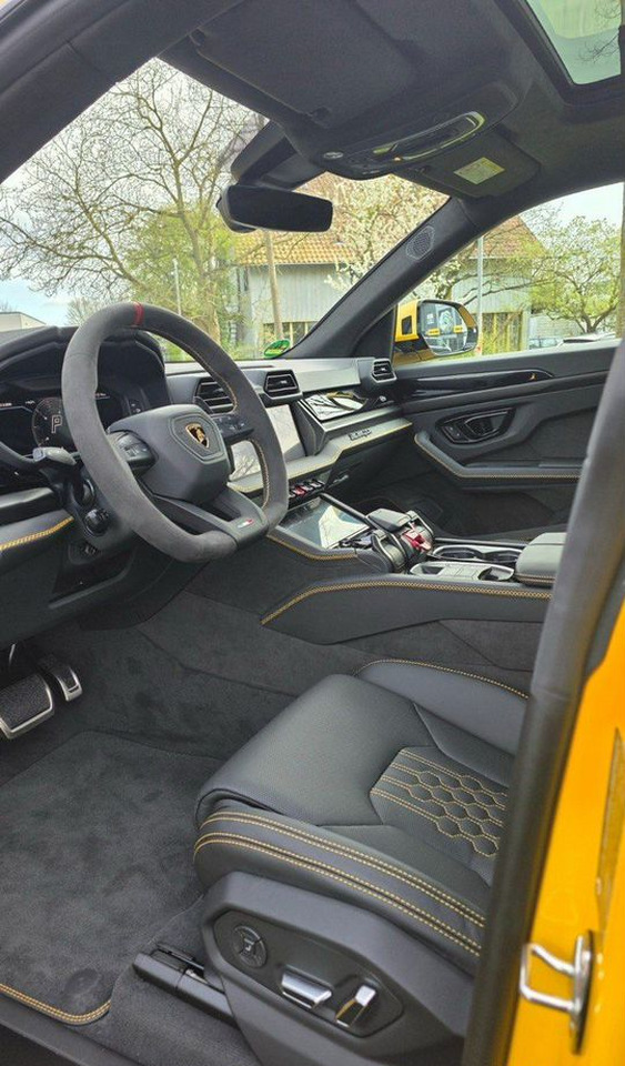 Легковой автомобиль Lamborghini Urus 4.0 AT, , 100 км: фото 14