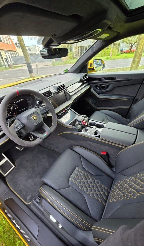 Легковой автомобиль Lamborghini Urus 4.0 AT, , 100 км: фото 16