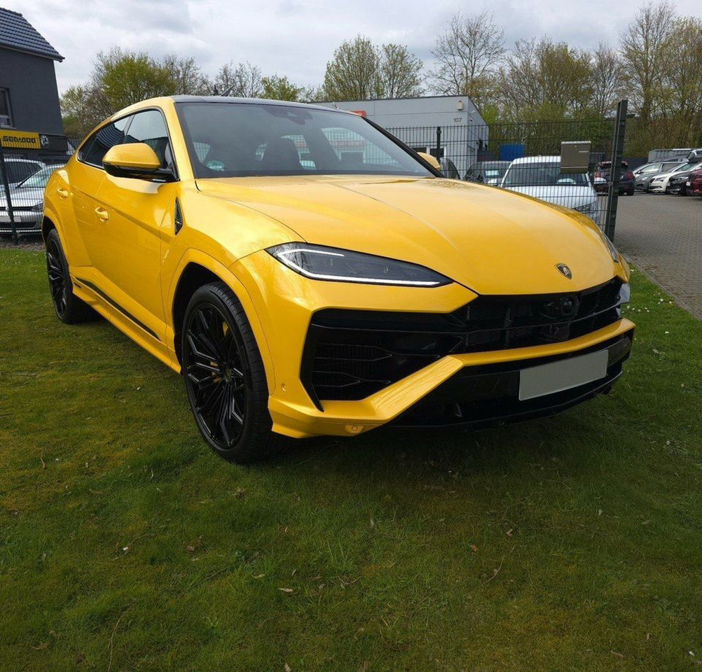 Lamborghini Urus 4.0 AT, , 55 км - Легковой автомобиль: фото 1 Lamborghini Urus 4.0 AT, , 55 км - Легковой автомобиль: фото 1