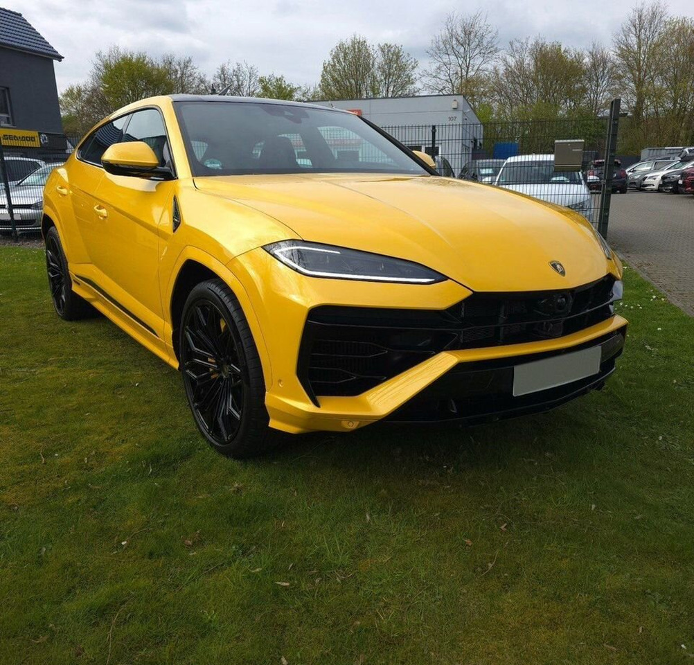 Lamborghini Urus 4.0 AT, , 55 км - Легковой автомобиль: фото 1 Lamborghini Urus 4.0 AT, , 55 км - Легковой автомобиль: фото 1