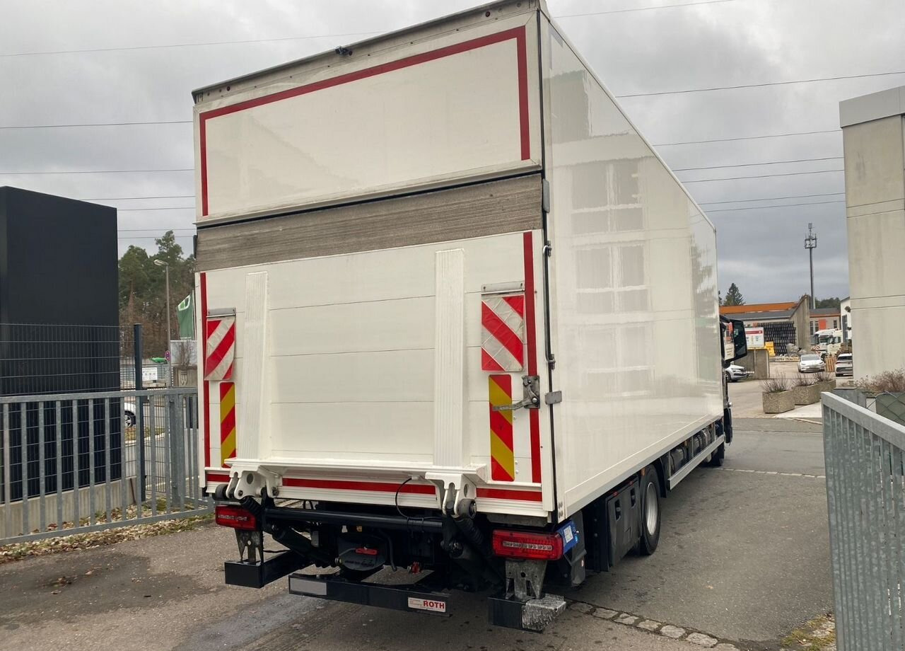 Грузовик с закрытым кузовом MAN TGL 12.250: фото 6 Грузовик с закрытым кузовом MAN TGL 12.250: фото 6