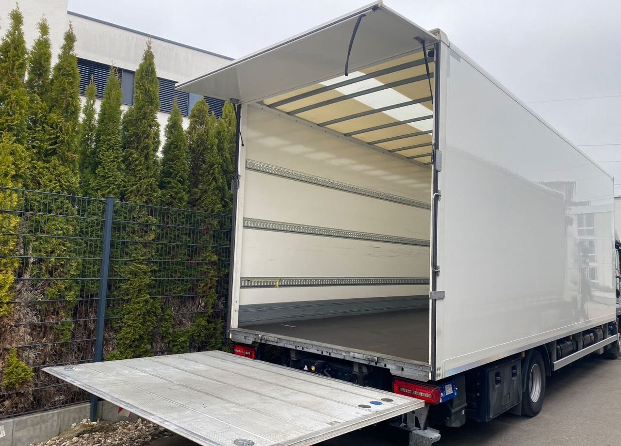 Грузовик с закрытым кузовом MAN TGL 12.250: фото 8 Грузовик с закрытым кузовом MAN TGL 12.250: фото 8