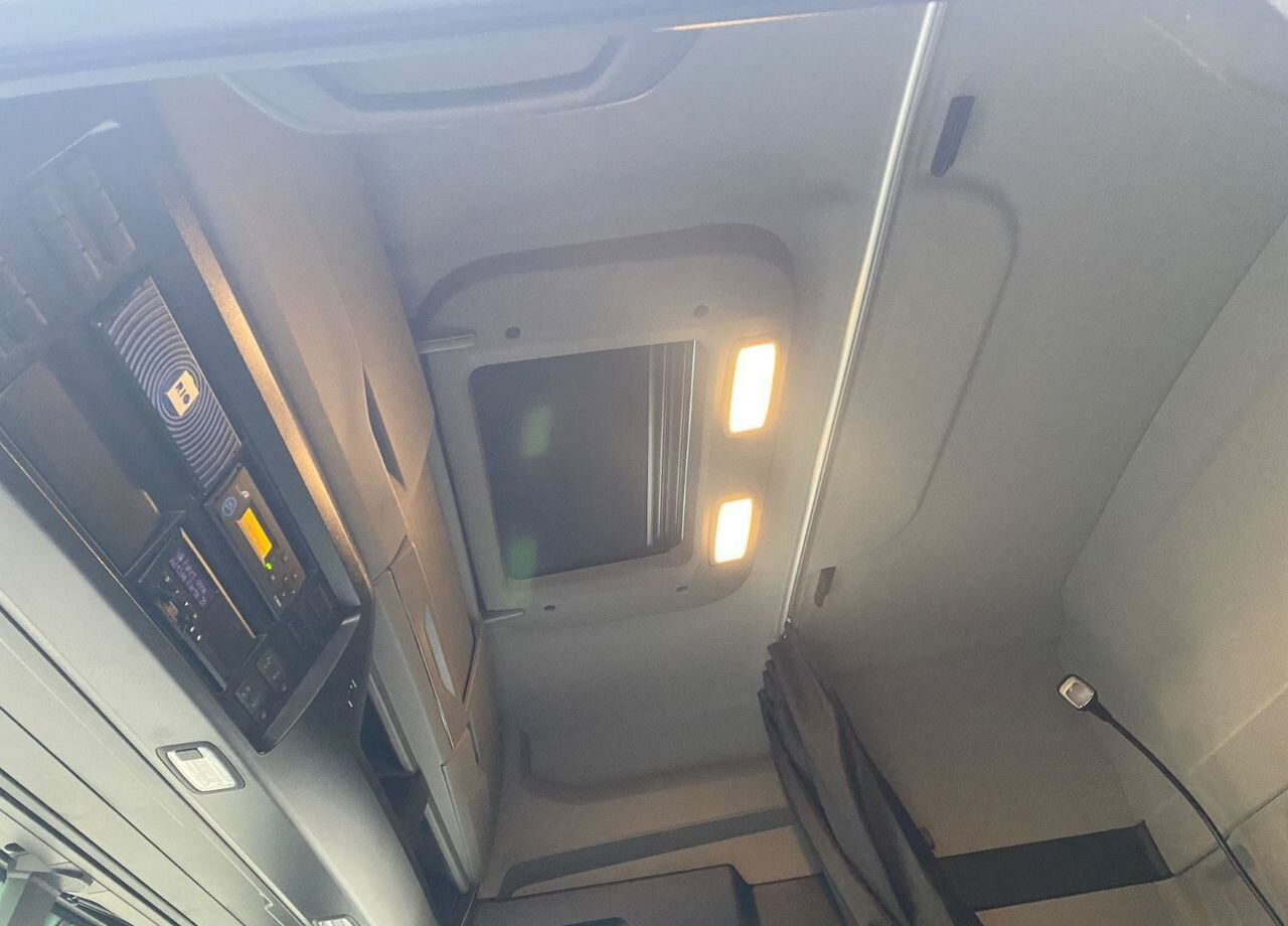 Грузовик с закрытым кузовом MAN TGL 12.250: фото 13 Грузовик с закрытым кузовом MAN TGL 12.250: фото 13