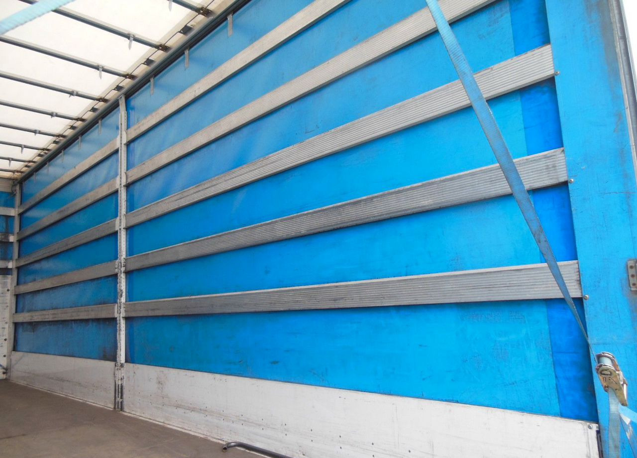 Тентованный грузовик Mercedes-Benz Atego 1223: фото 6 Тентованный грузовик Mercedes-Benz Atego 1223: фото 6