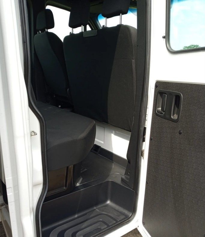 Малотоннажный бортовой грузовик Mercedes-Benz Sprinter: фото 13 Малотоннажный бортовой грузовик Mercedes-Benz Sprinter: фото 13