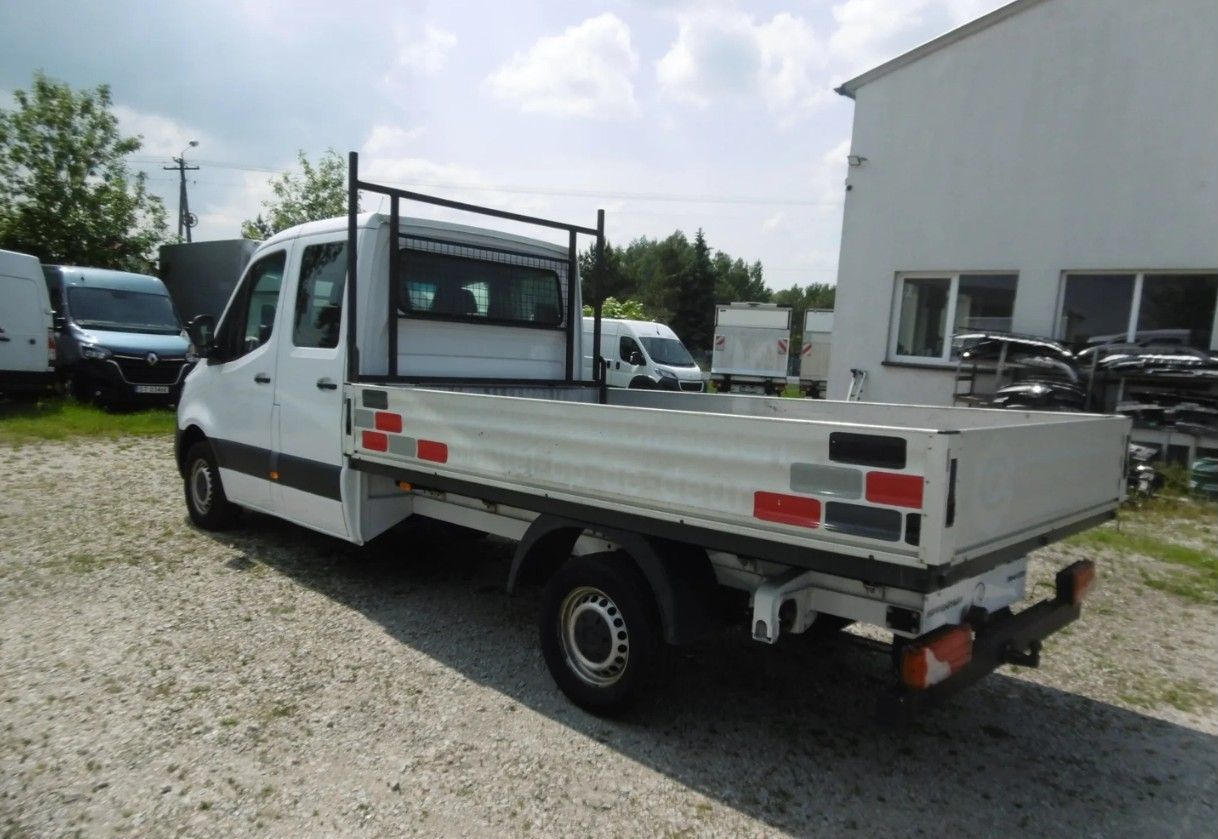 Mercedes-Benz Sprinter - Малотоннажный бортовой грузовик, Грузопассажирский фургон: фото 5 Mercedes-Benz Sprinter - Малотоннажный бортовой грузовик, Грузопассажирский фургон: фото 5