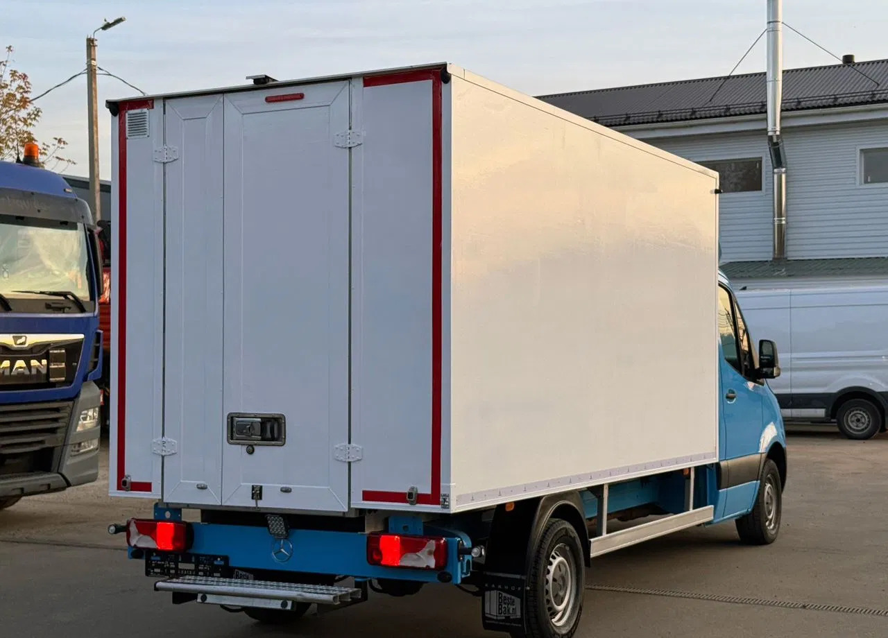 Mercedes-Benz Sprinter - Фургон с закрытым кузовом: фото 3 Mercedes-Benz Sprinter - Фургон с закрытым кузовом: фото 3