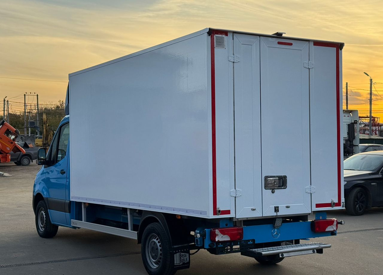 Mercedes-Benz Sprinter - Фургон с закрытым кузовом: фото 4 Mercedes-Benz Sprinter - Фургон с закрытым кузовом: фото 4