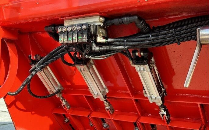 Навесное оборудование для Коммунальной и специальной техники HYDROG Р-3000: фото 11