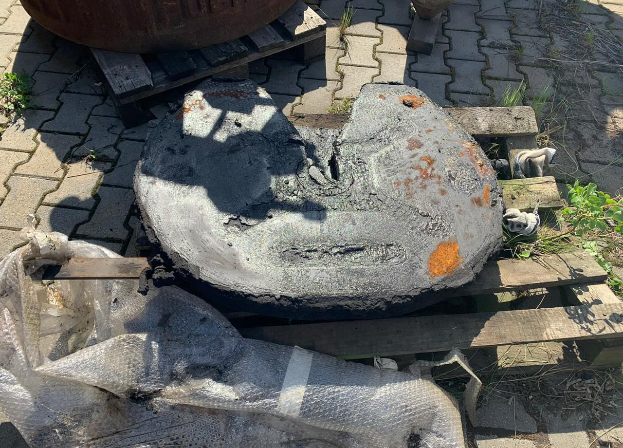 Седельно сцепное устройство - Седло для Грузовиков: фото 1 Седельно сцепное устройство - Седло для Грузовиков: фото 1