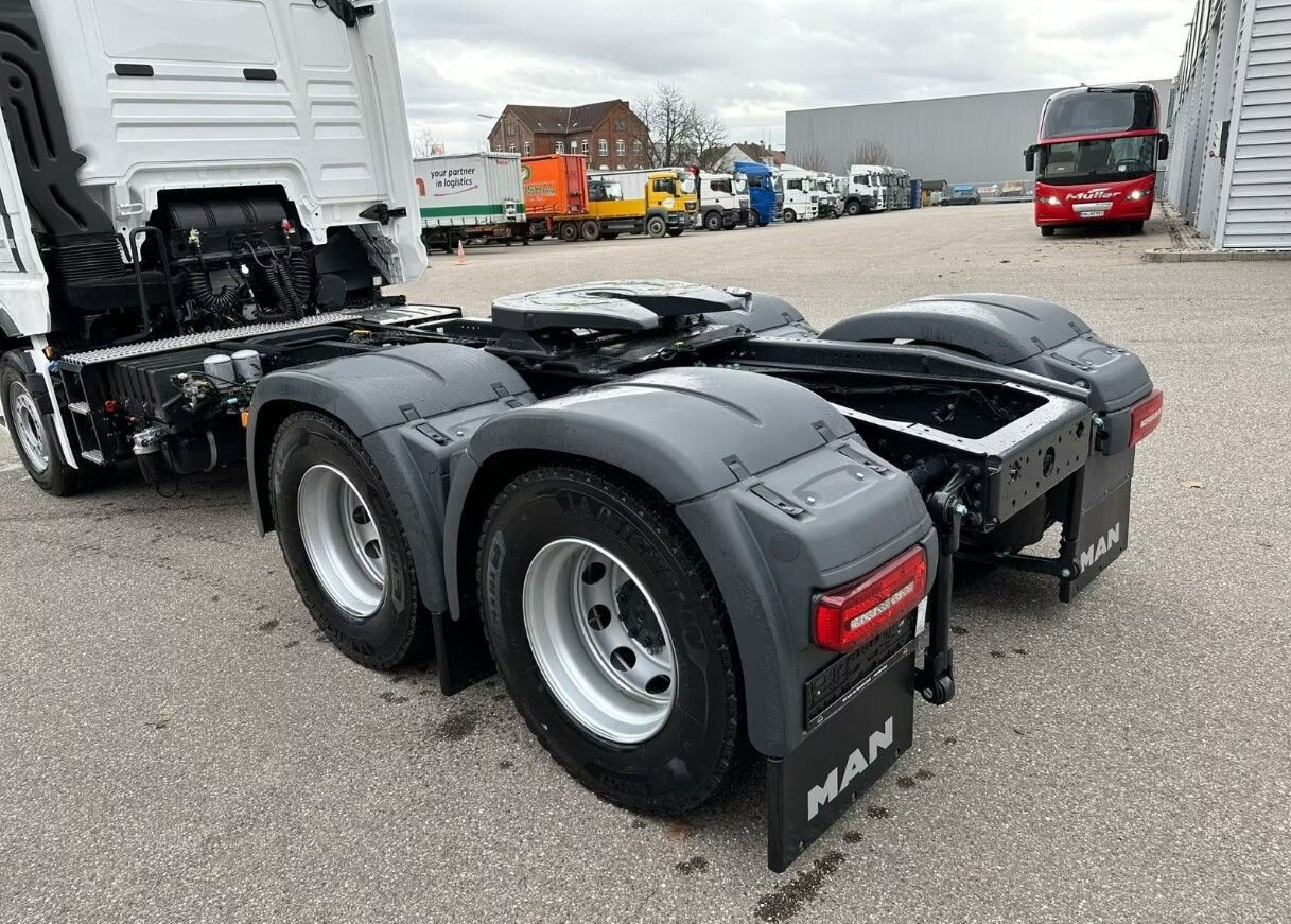 MAN TGX - Тягач: фото 3 MAN TGX - Тягач: фото 3