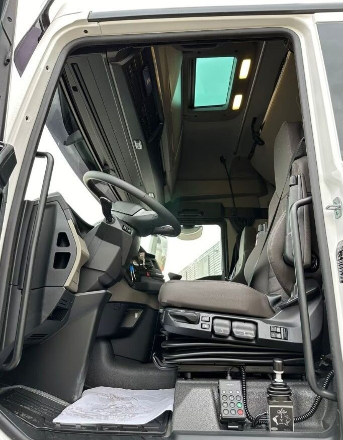 Новый Тягач MAN TGX: фото 8