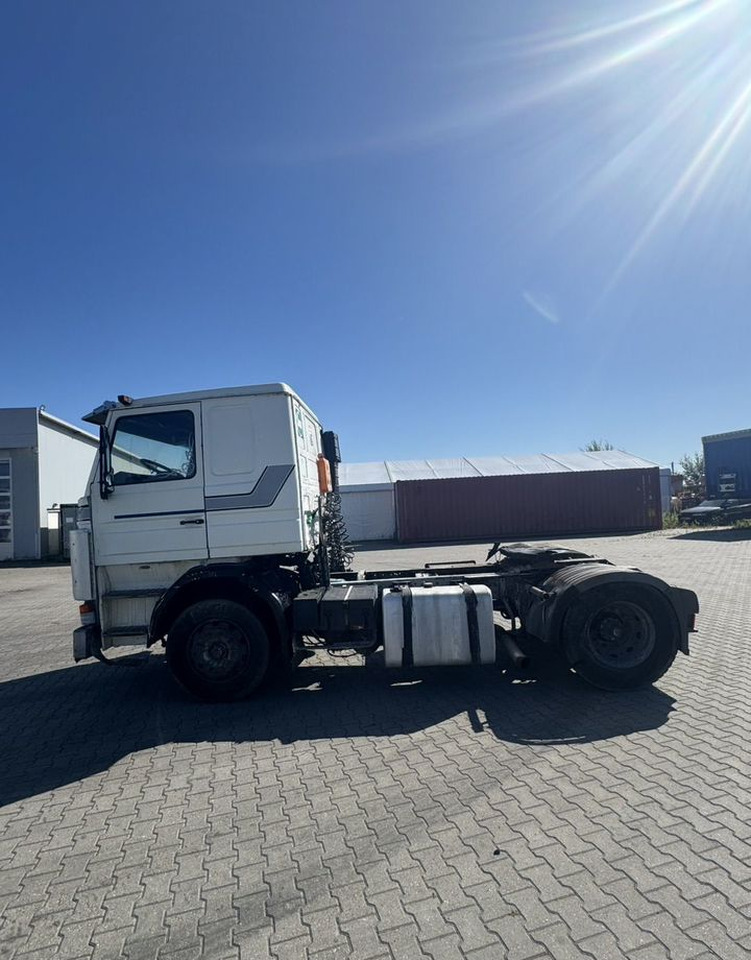 Тягач Scania 112M: фото 16