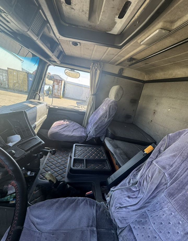 Тягач Scania 112M: фото 18