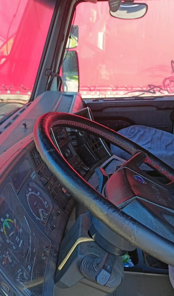 Тягач Scania 112M: фото 6