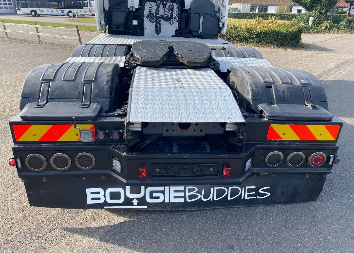 Тягач Volvo FH: фото 7