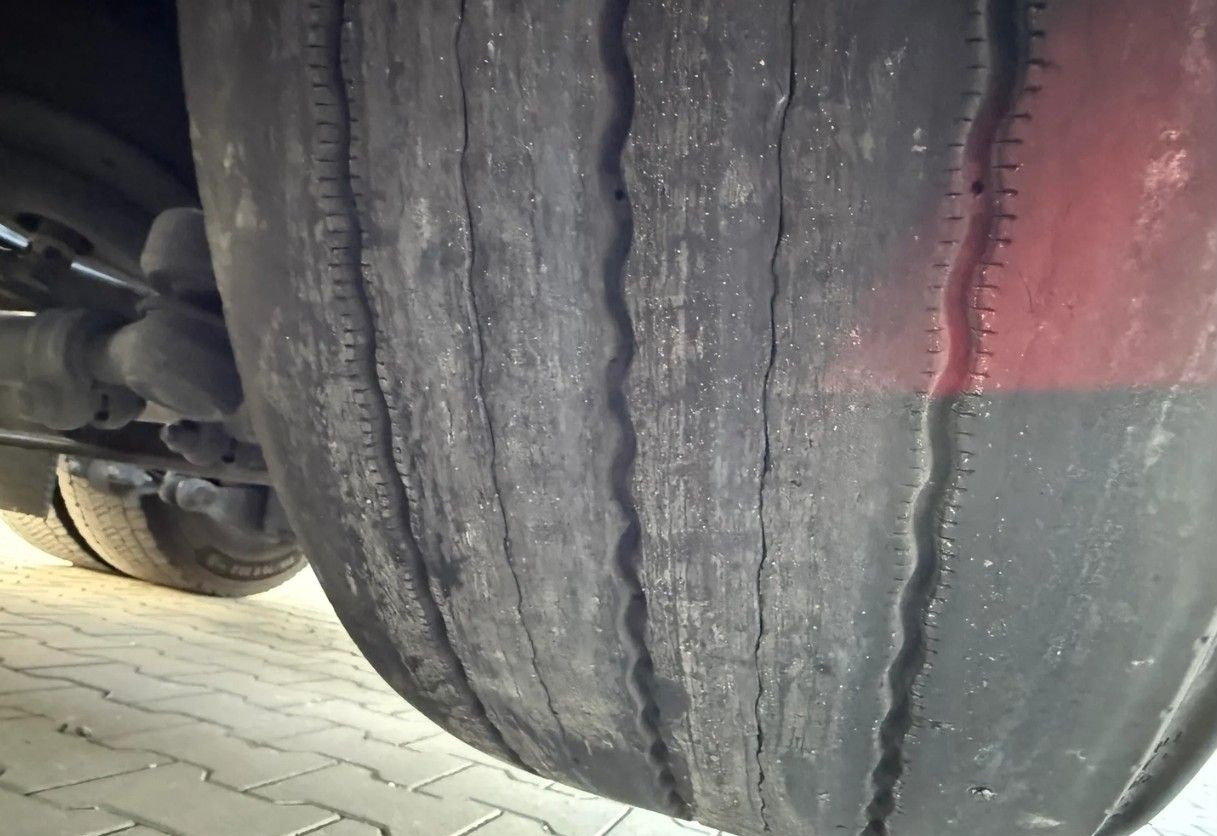 Тягач Volvo FH: фото 31