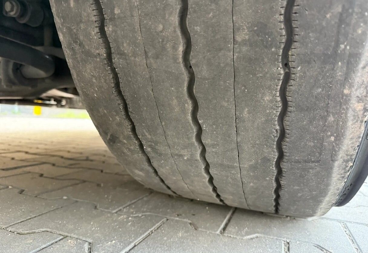 Тягач Volvo FH: фото 29