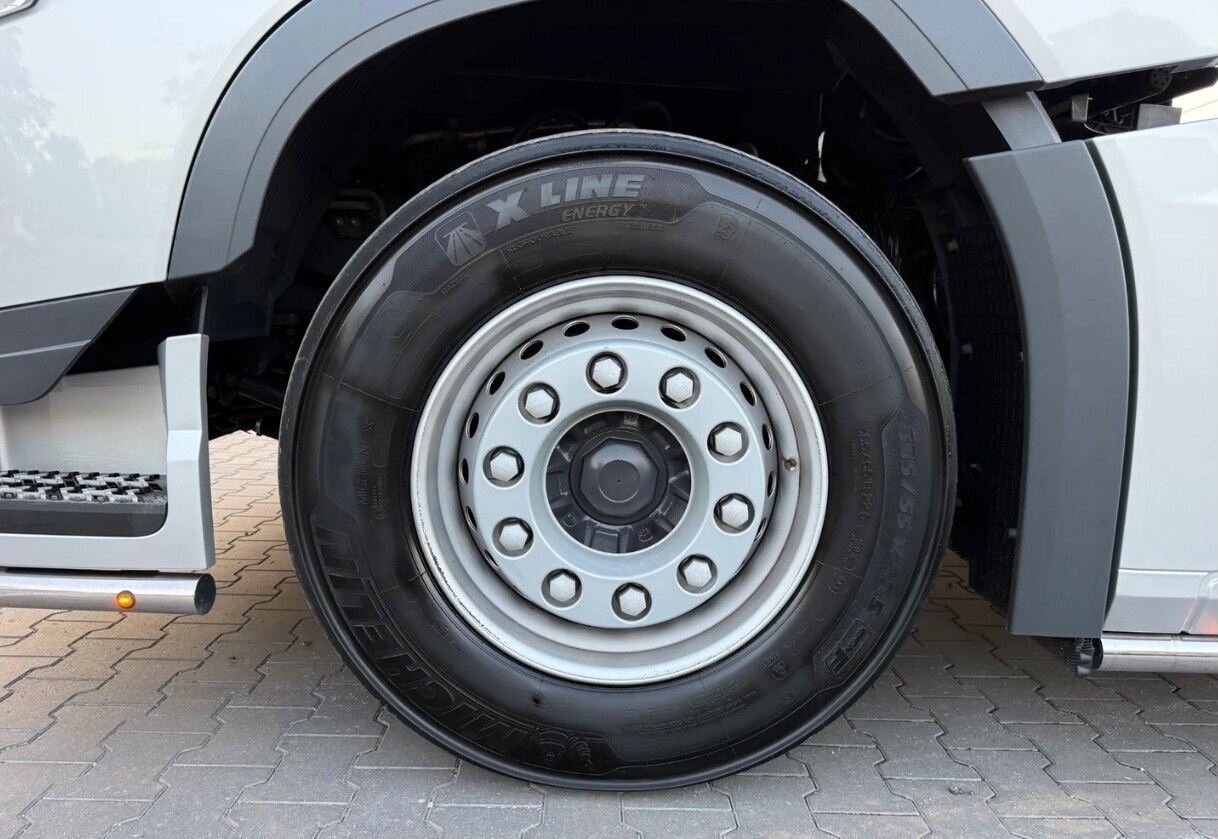 Тягач Volvo FH: фото 30