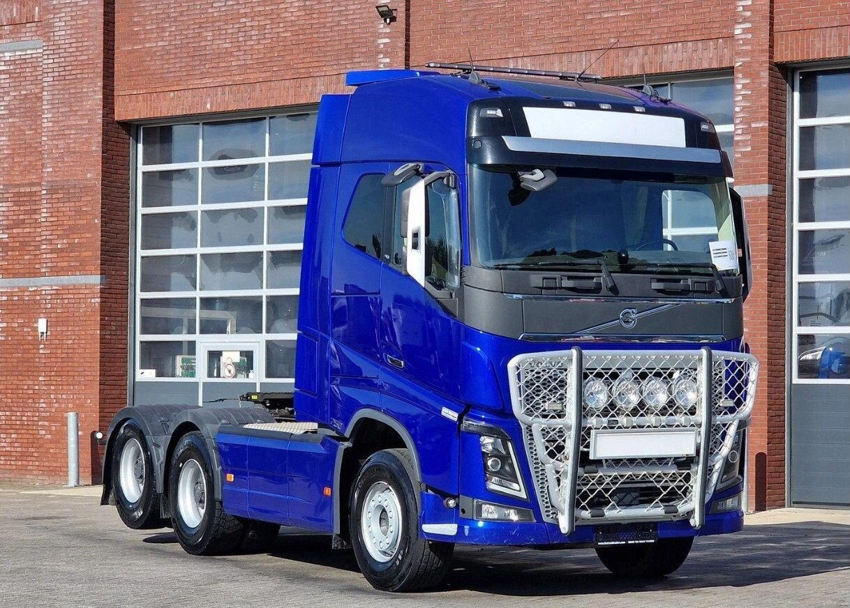 Volvo FH - Тягач: фото 1 Volvo FH - Тягач: фото 1