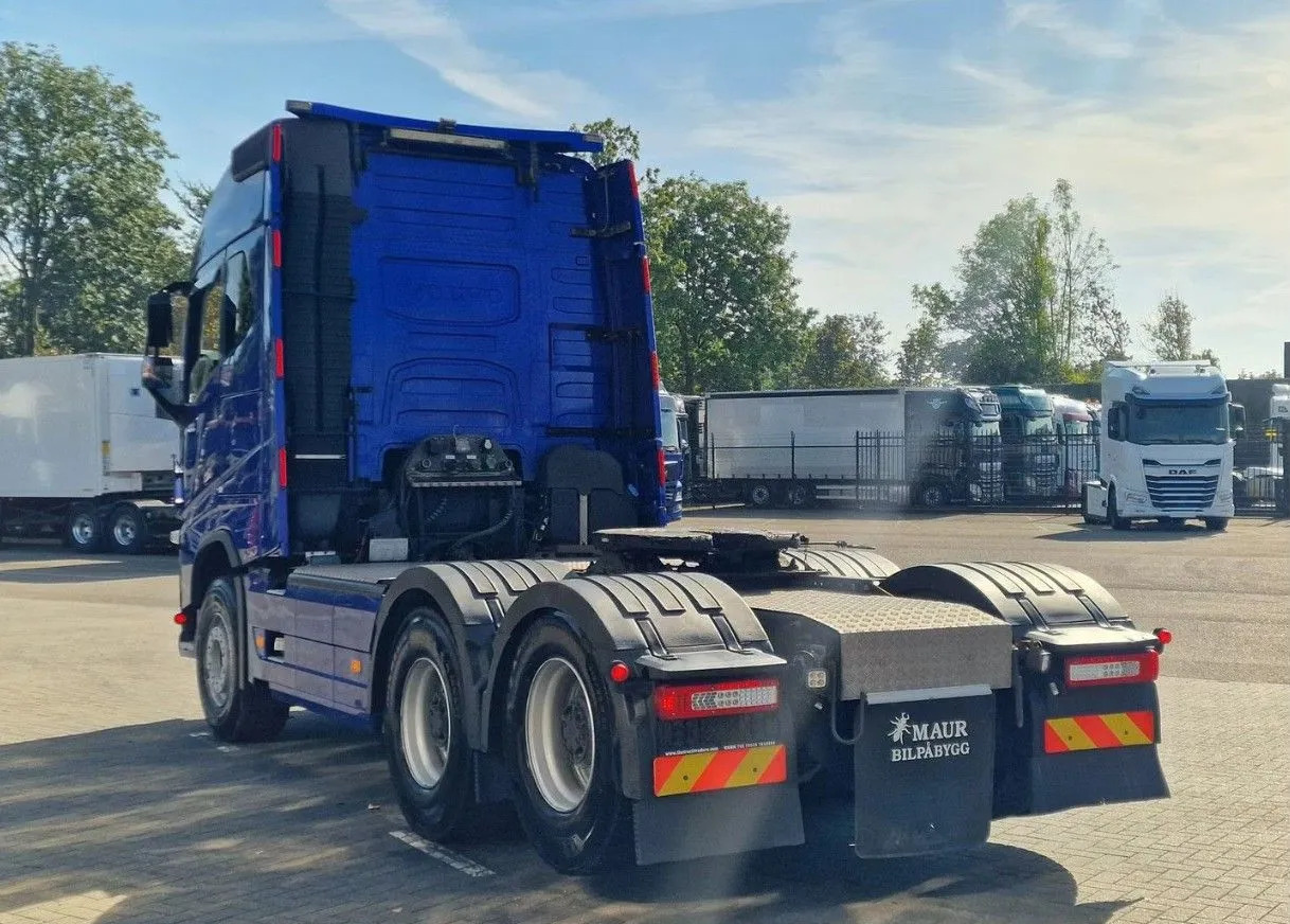 Тягач Volvo FH: фото 7