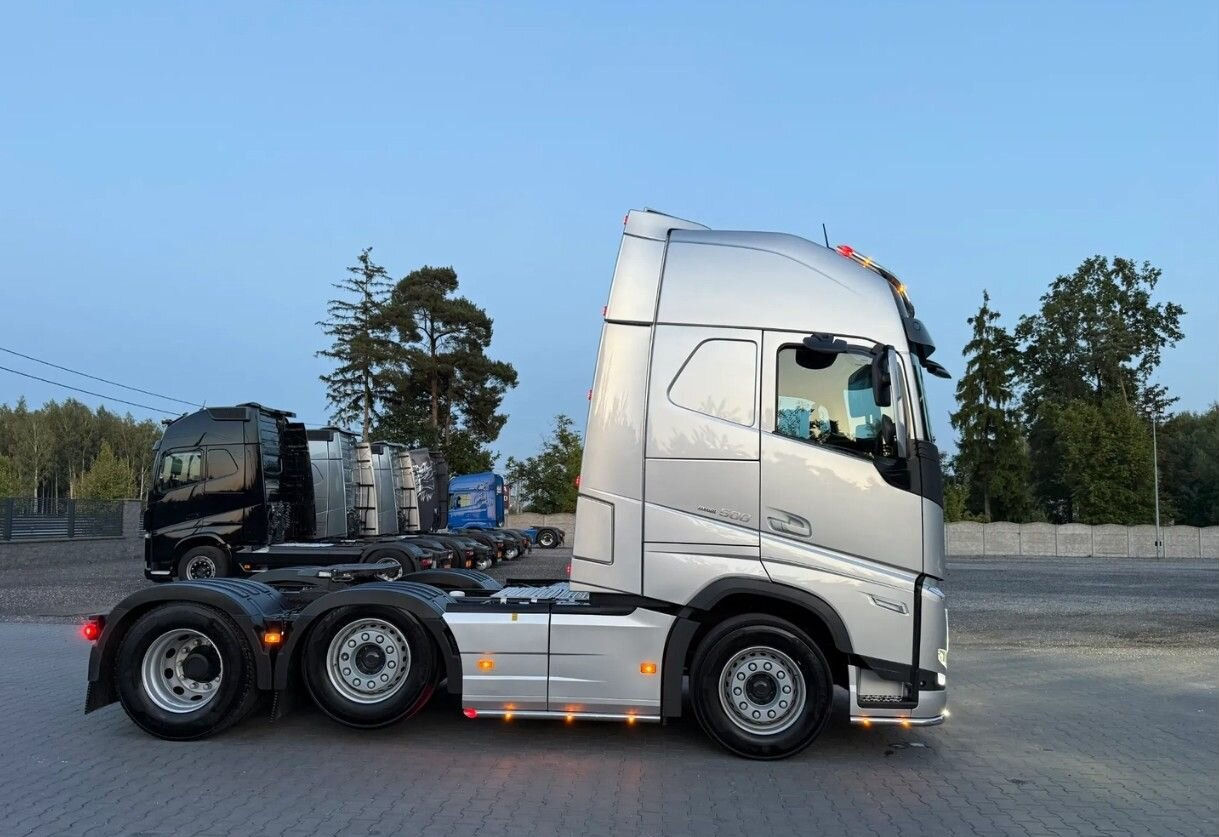 Тягач Volvo FH: фото 11