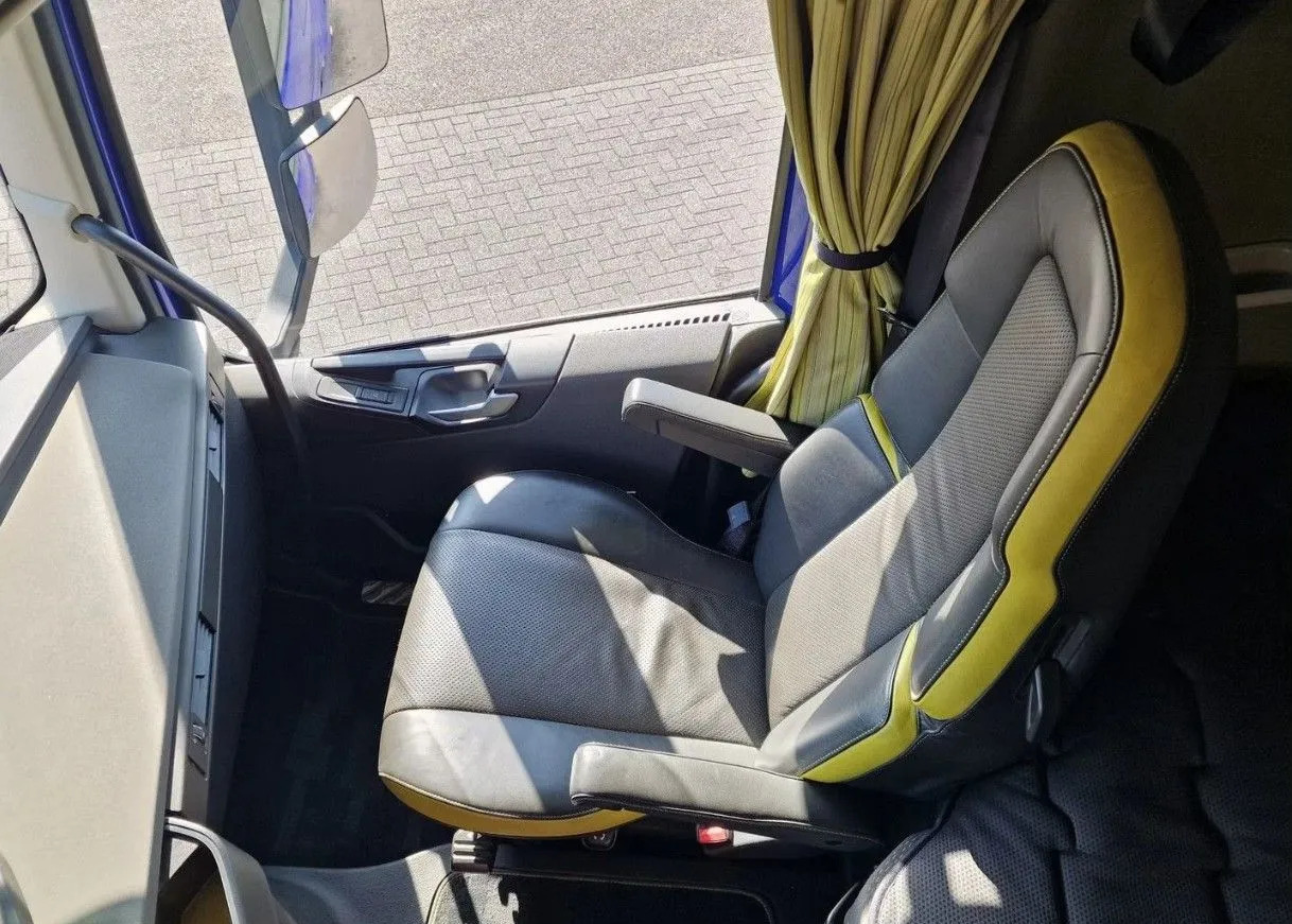 Тягач Volvo FH: фото 21