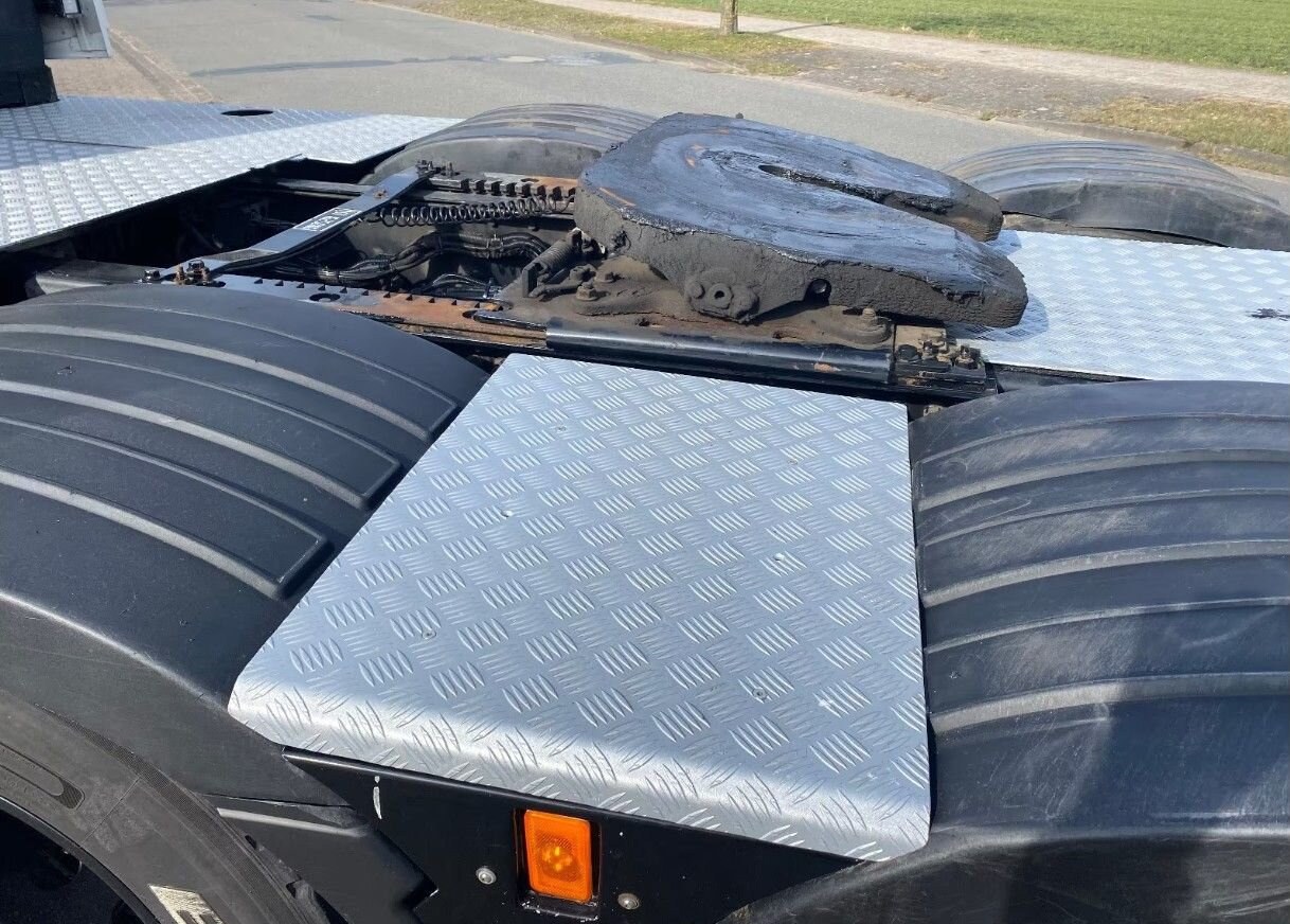 Тягач Volvo FH: фото 8