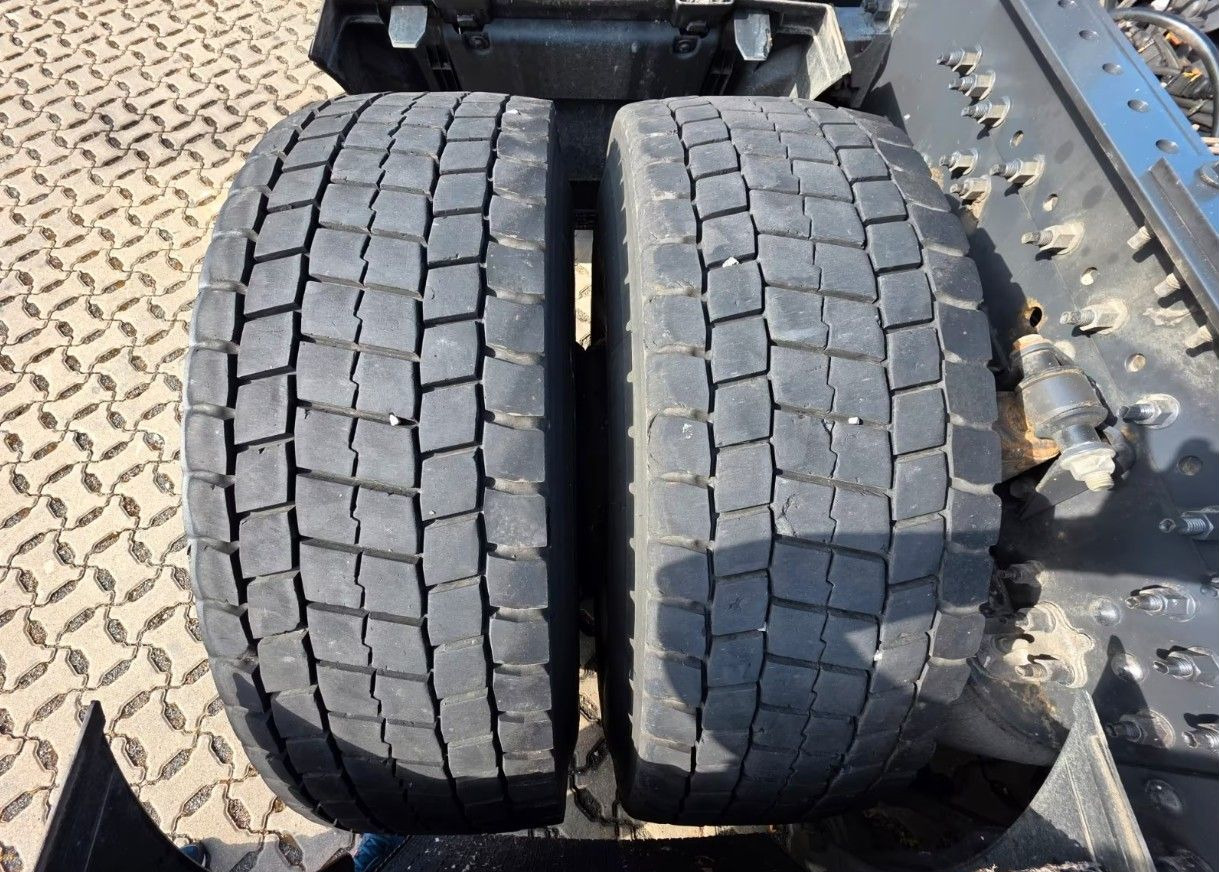 Тягач Volvo FH: фото 13