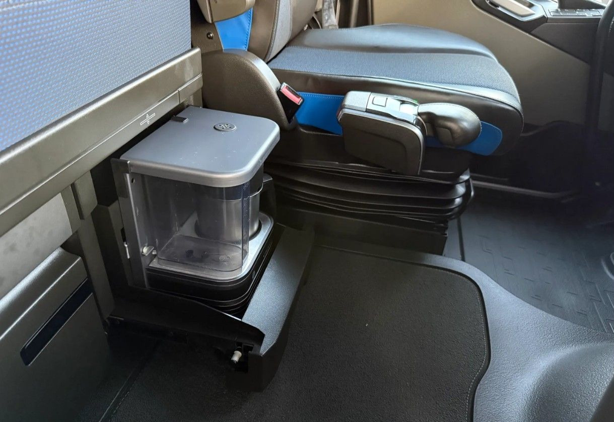 Тягач Volvo FH: фото 17