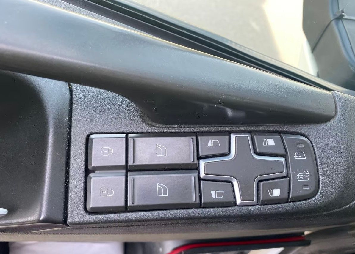 Тягач Volvo FH: фото 16