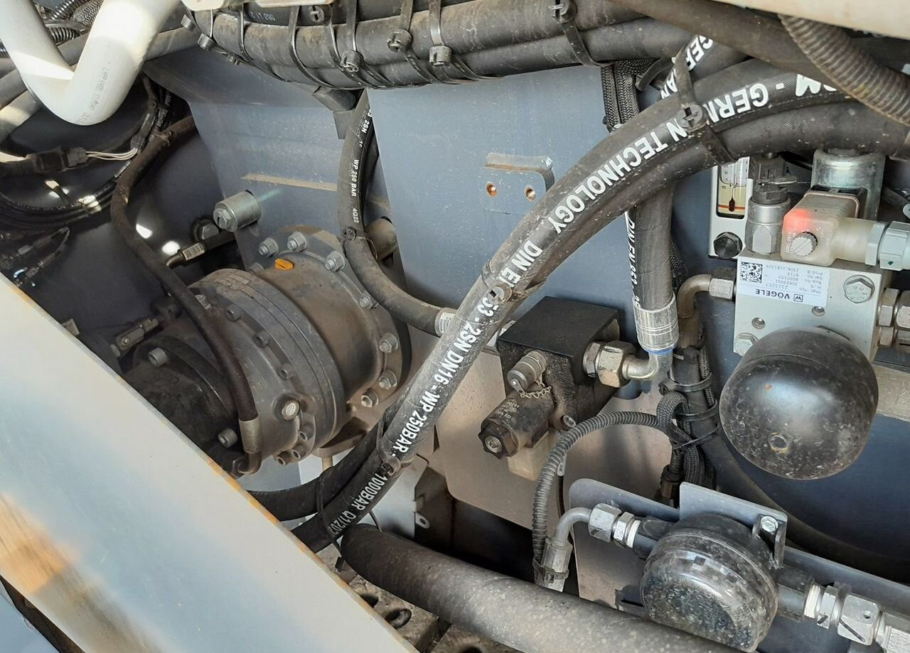 Асфальтоукладчик Vogele SUPER 1800-3i: фото 21